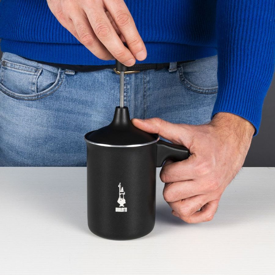 Penilnik za mleko Bialetti Tuttocrema 330ml