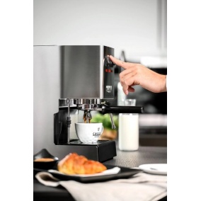 Vzvodni kavni aparat GAGGIA Classic EVO E24 2