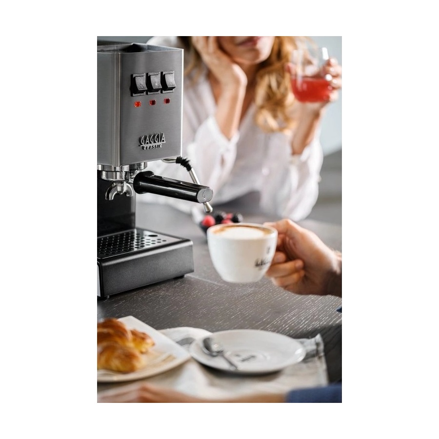 Vzvodni kavni aparat GAGGIA Classic EVO E24