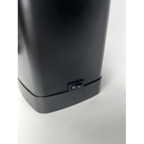 Električni mlinček Wilfa Svart CGWS-130B črn