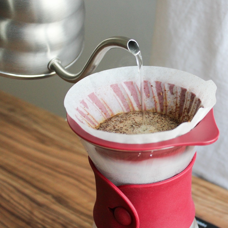 Hario V60 Dekanter za kapljanje (VDD-02MIX-RED)