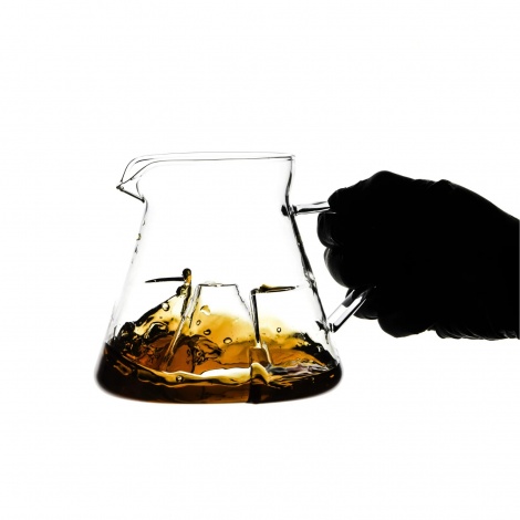 Icosa Avensi Wave Senzorska karafa CYCLONE