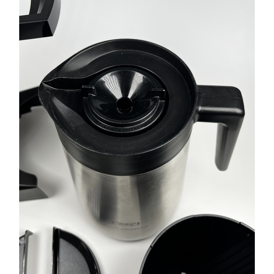 Obnovljen Moccamaster KBGT-741 Technivorm white (1 leto garancije )