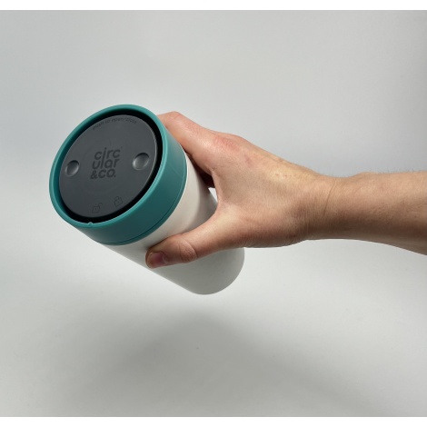 Skodelica Circular Cup (rcup) Kreda in akvamarin 340 ml