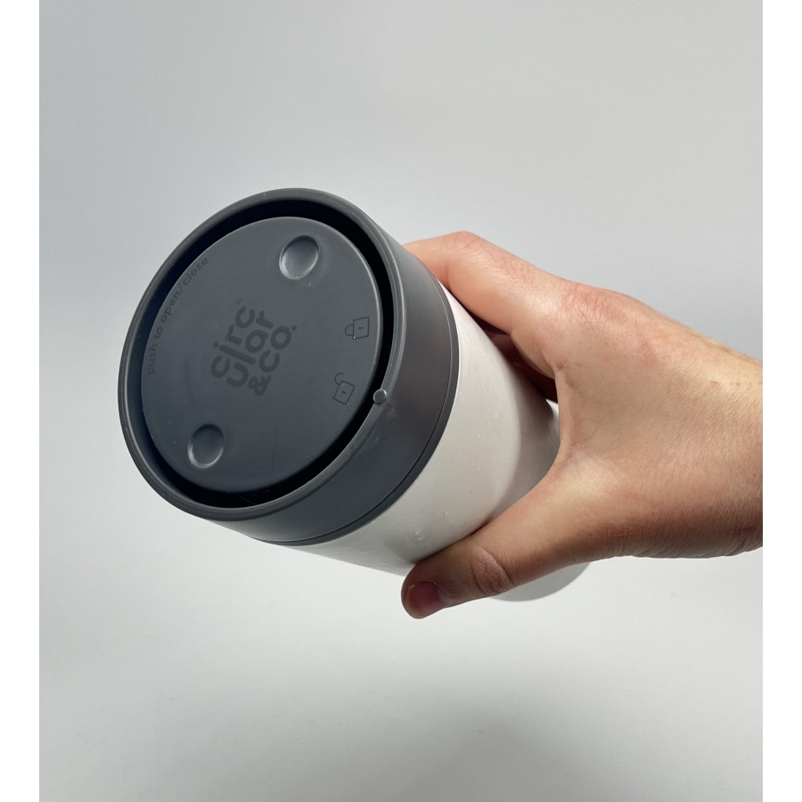 Okrogla skodelica (rcup) kreda in nevihtna siva 340 ml