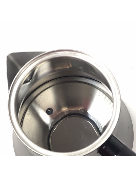 BAZAR - Kuhalnik Fellow Corvo EKG PRO 0,9 l - mat črna - Rabljen