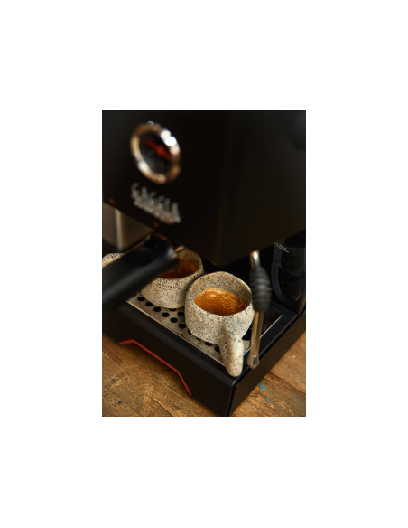 Vzvodni kavni aparat Gaggia Classic Up, črn