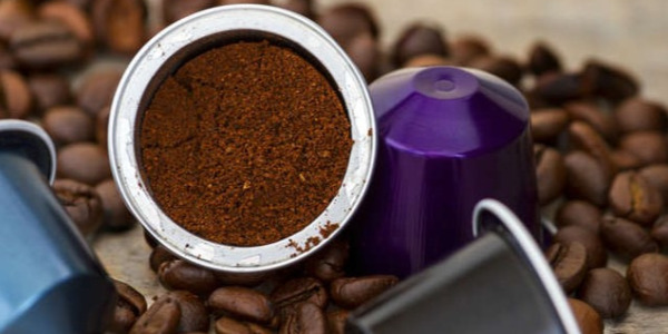 Kako napolniti kapsule za ponovno polnjenje s kavo