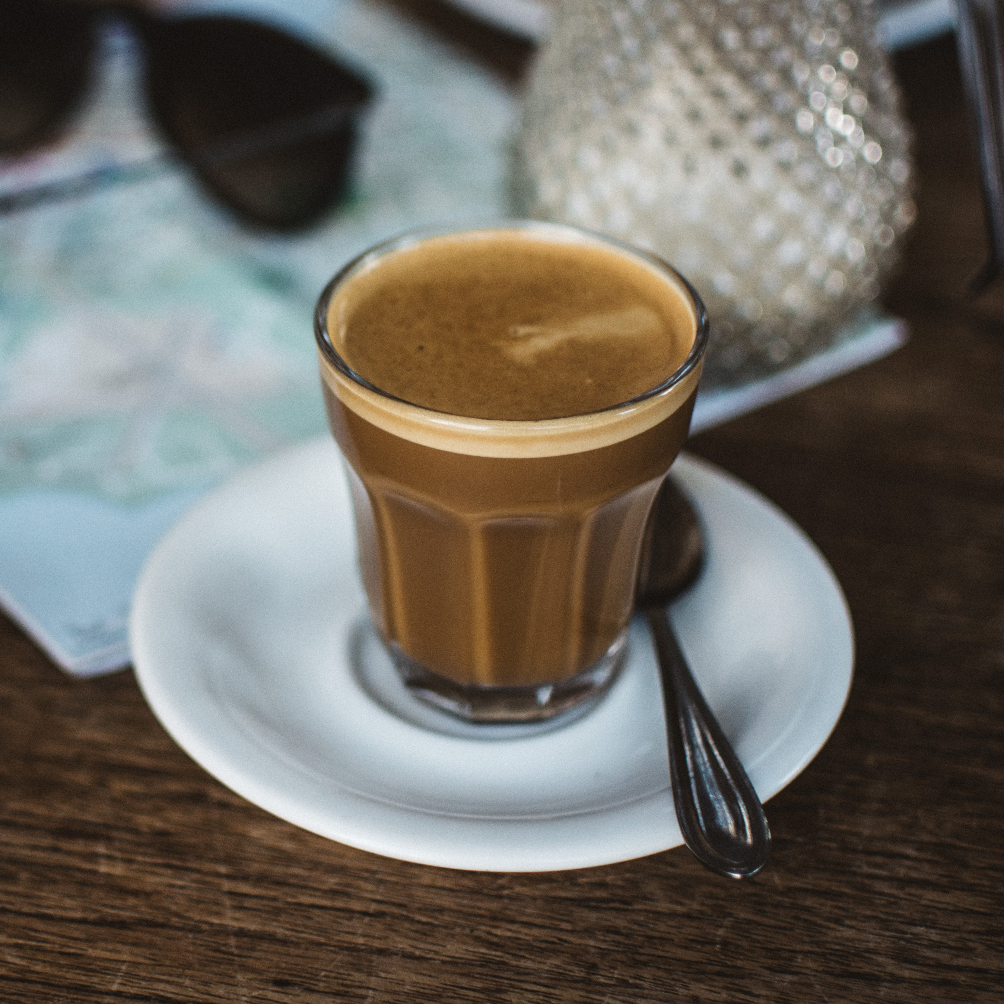 Priprava ravne bele kave